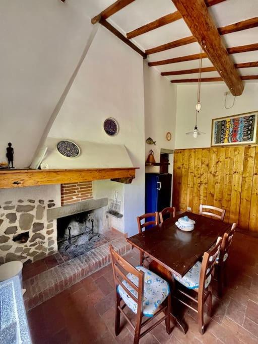 Il Colle - Apartment Pino Floransa Dış mekan fotoğraf